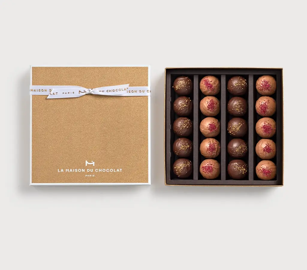 メイン画像:0枚目:La maison du chocolat　エフェルヴェソンス 20粒入