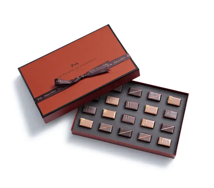 メイン画像:0枚目:La maison du chocolat　プラリネ 20粒入
