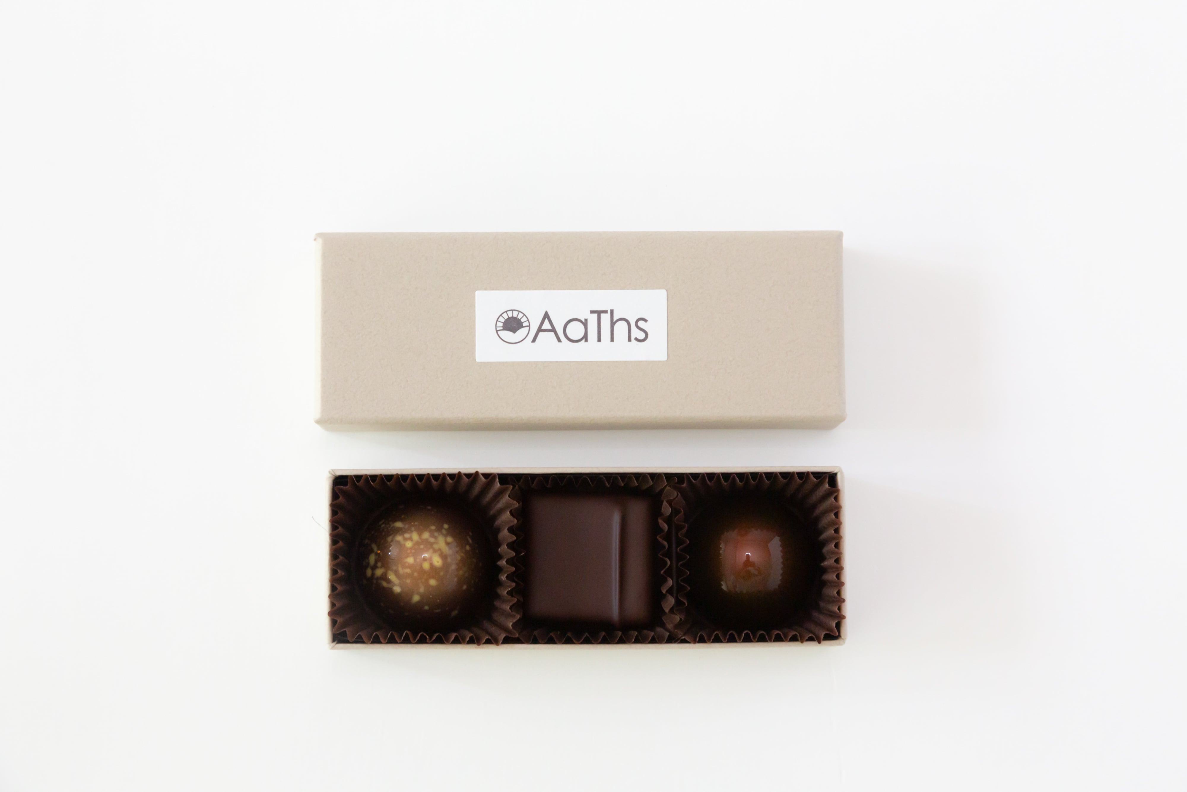 メイン画像:1枚目:AaThs　ボヌール