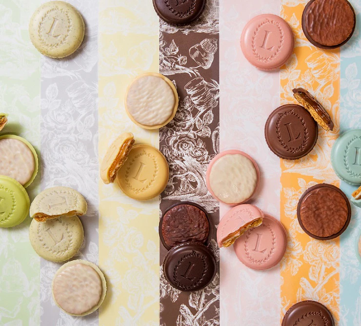 メイン画像:1枚目:LADUREE JAPON　ウジェニー 18個入り