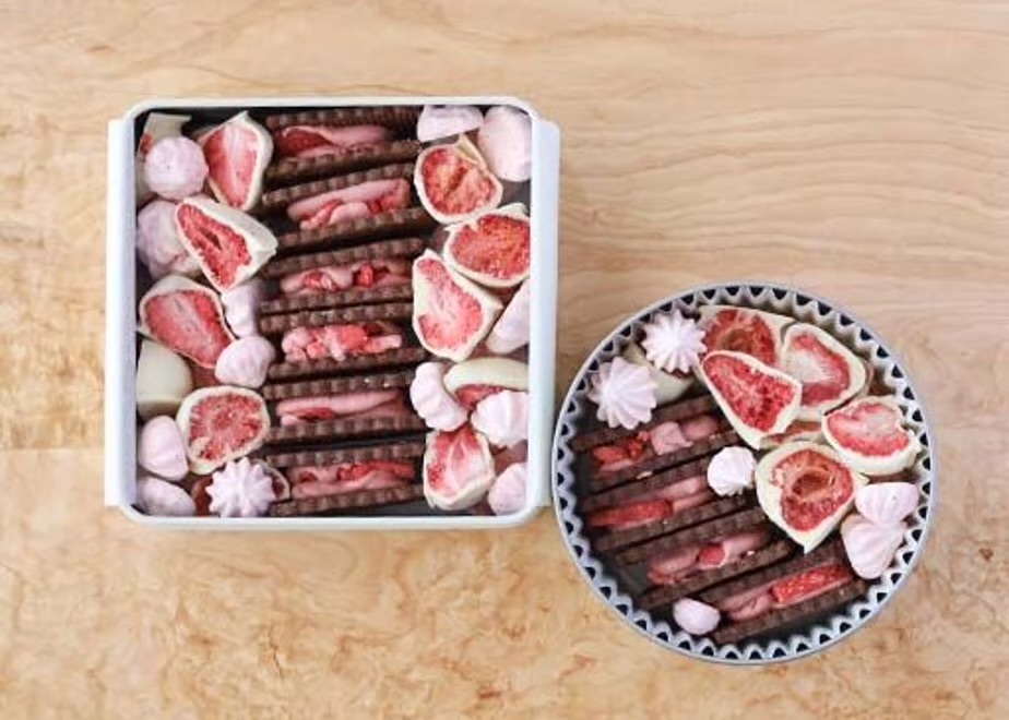 メイン画像:5枚目:mimosa chocolaterie イチゴ缶（大）