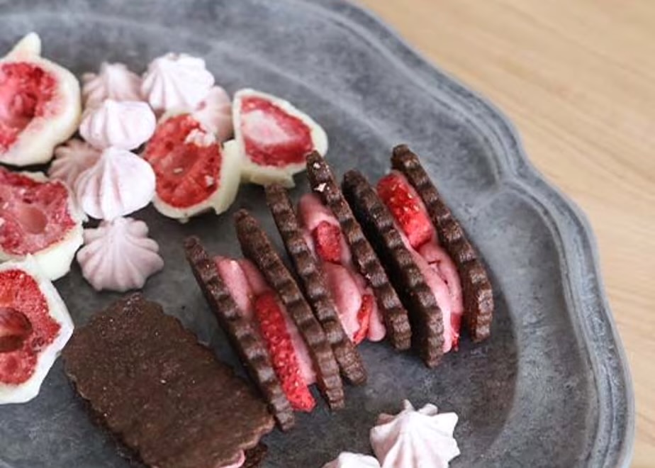 メイン画像:4枚目:mimosa chocolaterie イチゴ缶（大）