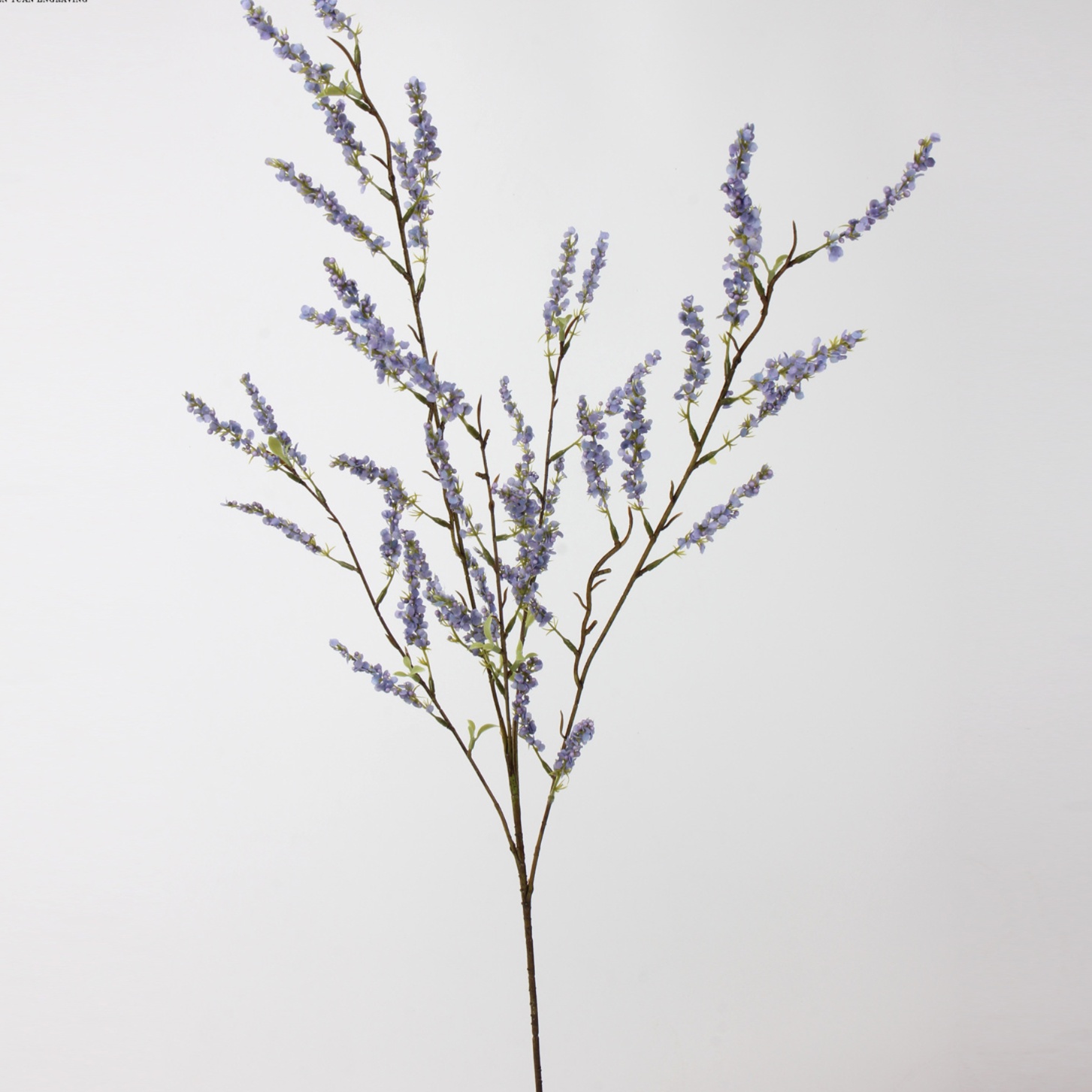 リラックスグッズ 風情ある小枝の花咲くやすらぎアレンジ