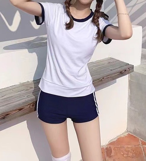 体操服
