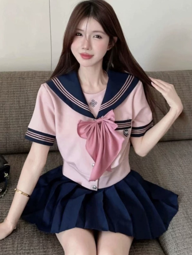 メイン画像:0枚目:制服コスプレ 清楚系ピンク襟セーラー服上下セットコスチューム