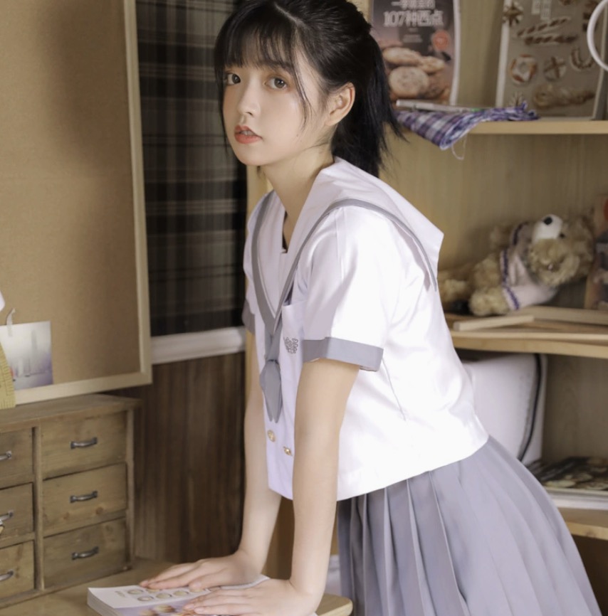 メイン画像:1枚目:制服コスプレ 清楚系セーラー服スクール制服セット