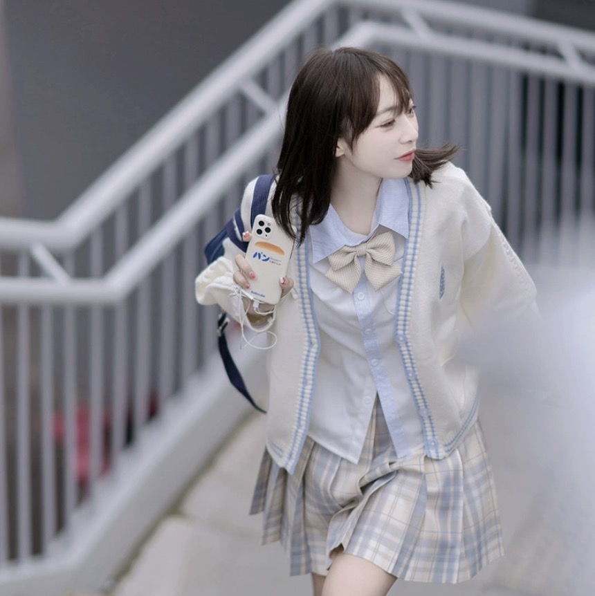 メイン画像:1枚目:制服コスプレ 爽やかチェック柄プリーツスカート制服三点セット