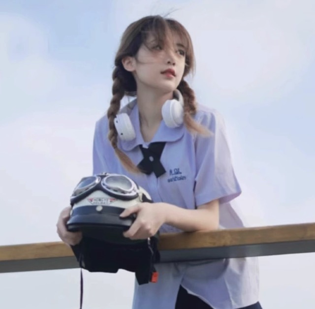 メイン画像:3枚目:制服コスプレ 清楚系リボン付き半袖ブラウス学生服セット