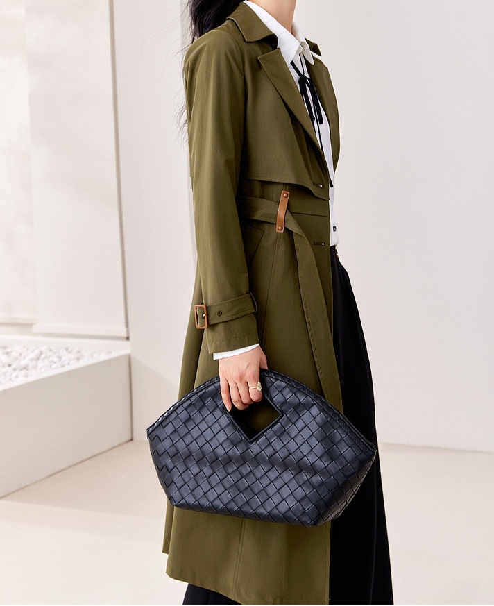 着痩せアウター10選|ぽっちゃりさんも細見えが叶うおすすめコート