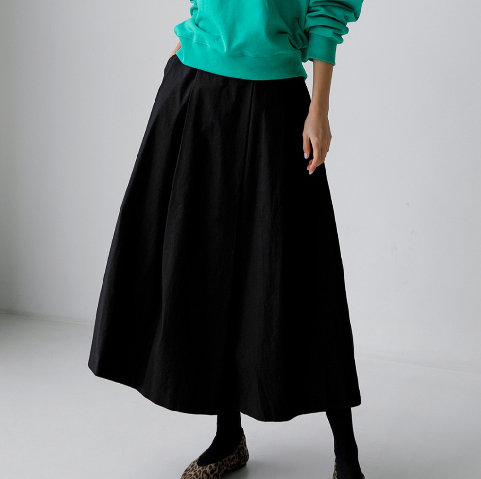 体型カバーできるスカート10選!下半身をキレイに見せる選び方