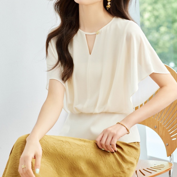 https://hot-spring-img.curema.jp/covergrace/1779695626976_m9i37a4b_zkab9u7i.jpeg