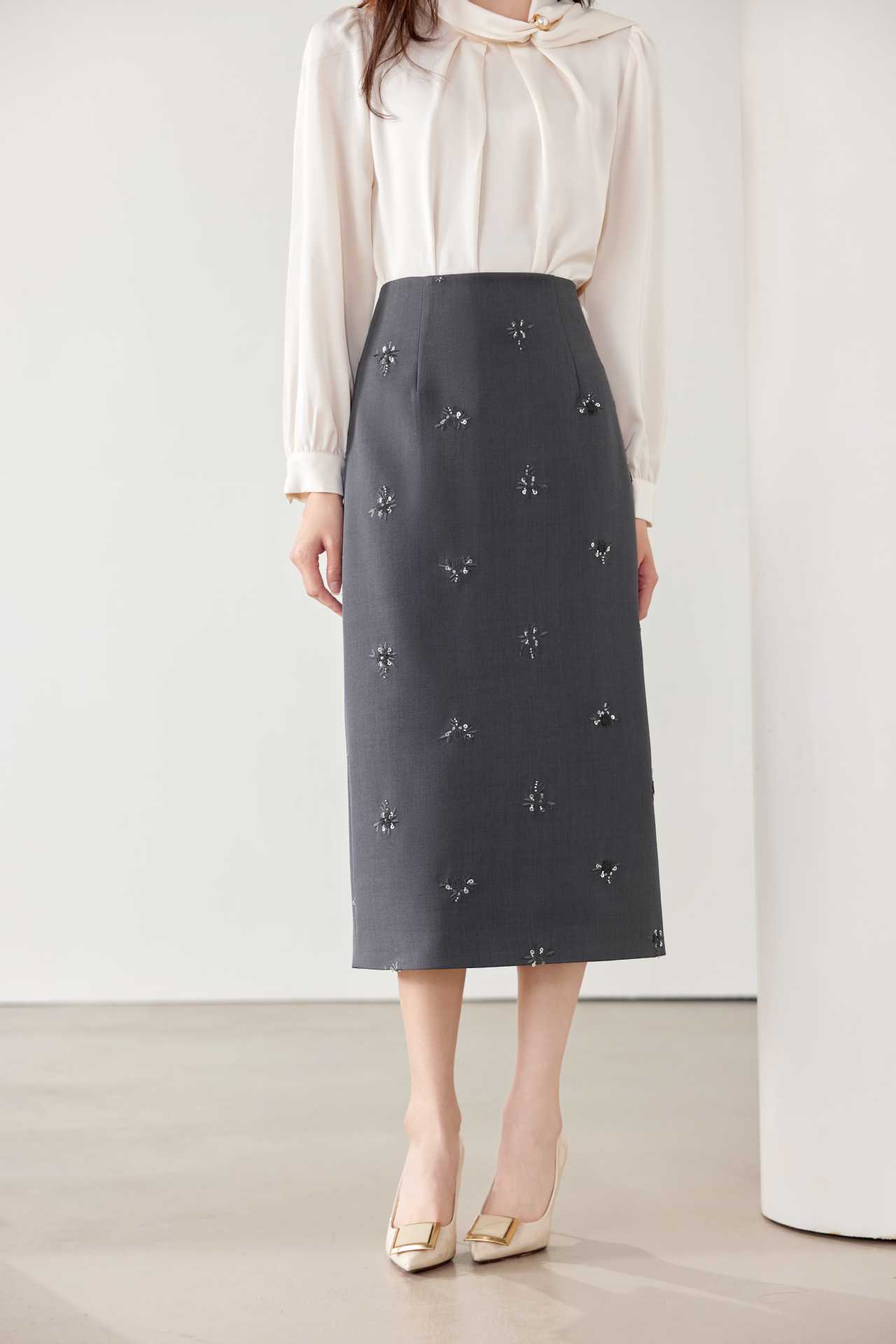 スカート きらめく宝石飾り ミディ丈ペンシルスカート