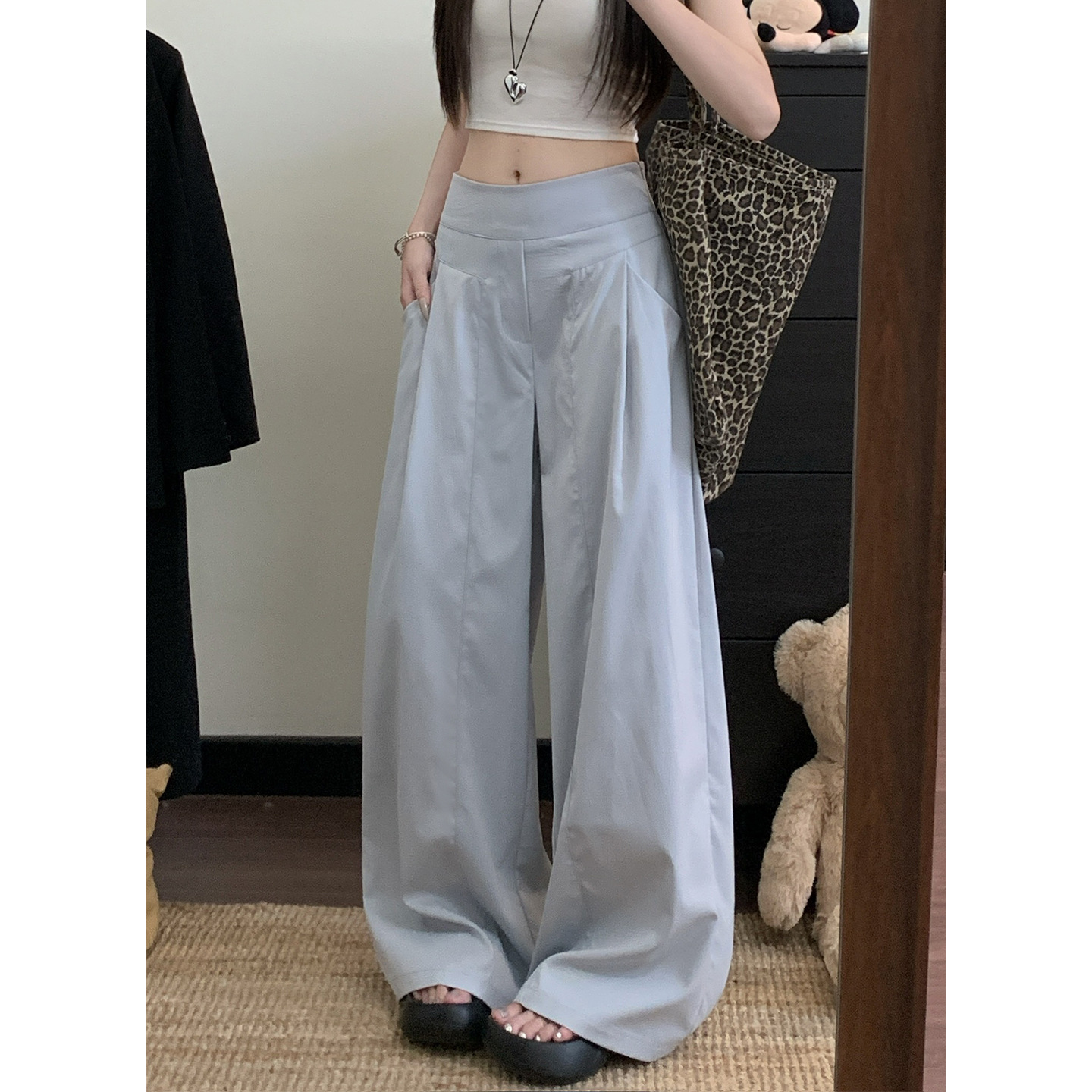 https://hot-spring-img.curema.jp/covergrace/516139c8-ea6d-44e2-a726-f7cdcfc4d4e1.jpg