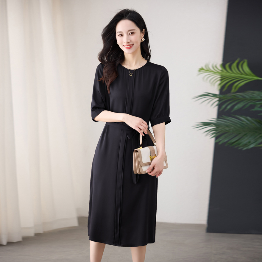 https://hot-spring-img.curema.jp/covergrace/747137b2-f505-4965-a0ce-f370970fab94.jpg