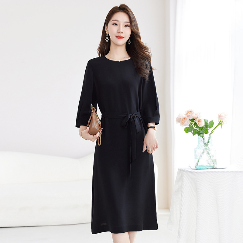 https://hot-spring-img.curema.jp/covergrace/8220d223-173f-47b7-ab7b-73823a3f66e2.jpg