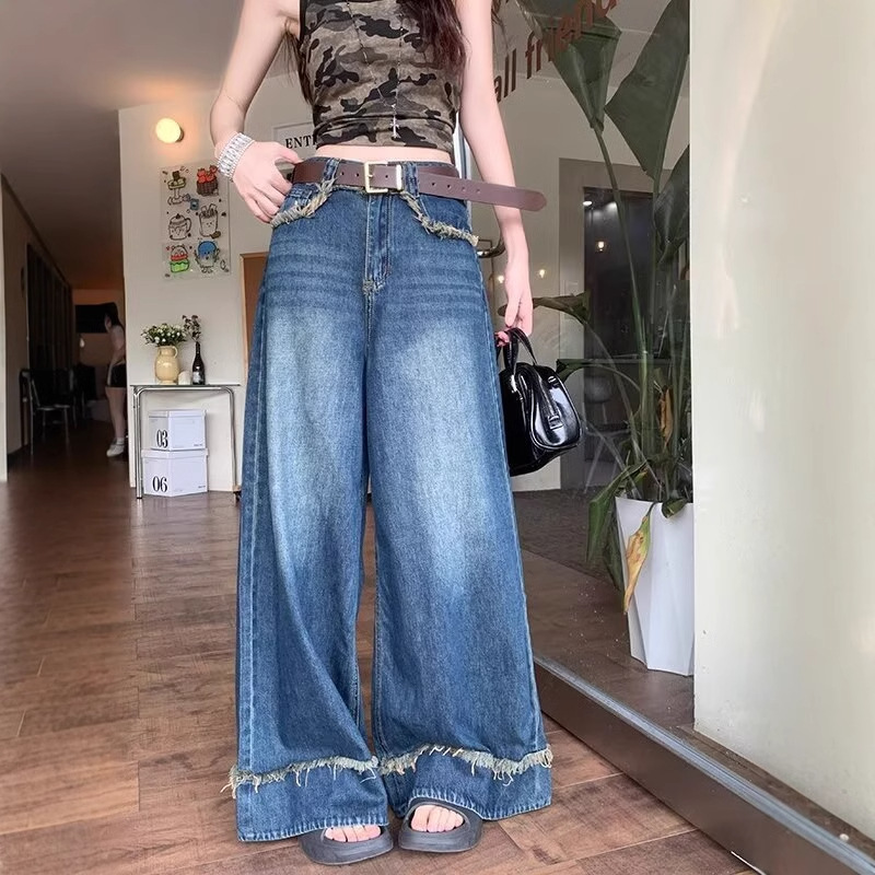 https://hot-spring-img.curema.jp/covergrace/945937f1-d0de-45cf-816f-92828003099a.jpg