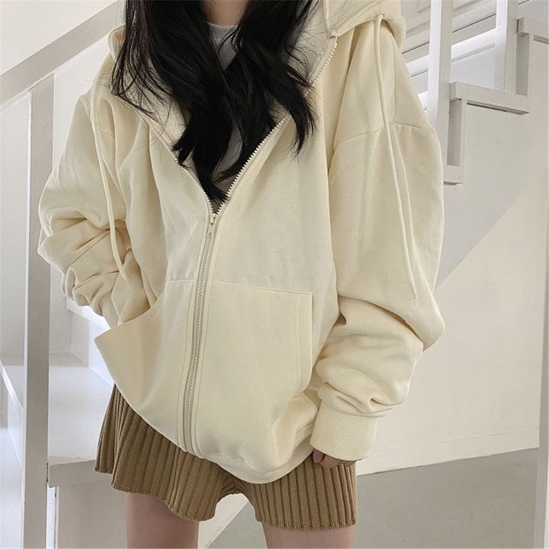 https://hot-spring-img.curema.jp/covergrace/d2b767a9-6883-4dd6-a6a3-ee22b9e188e2.jpg