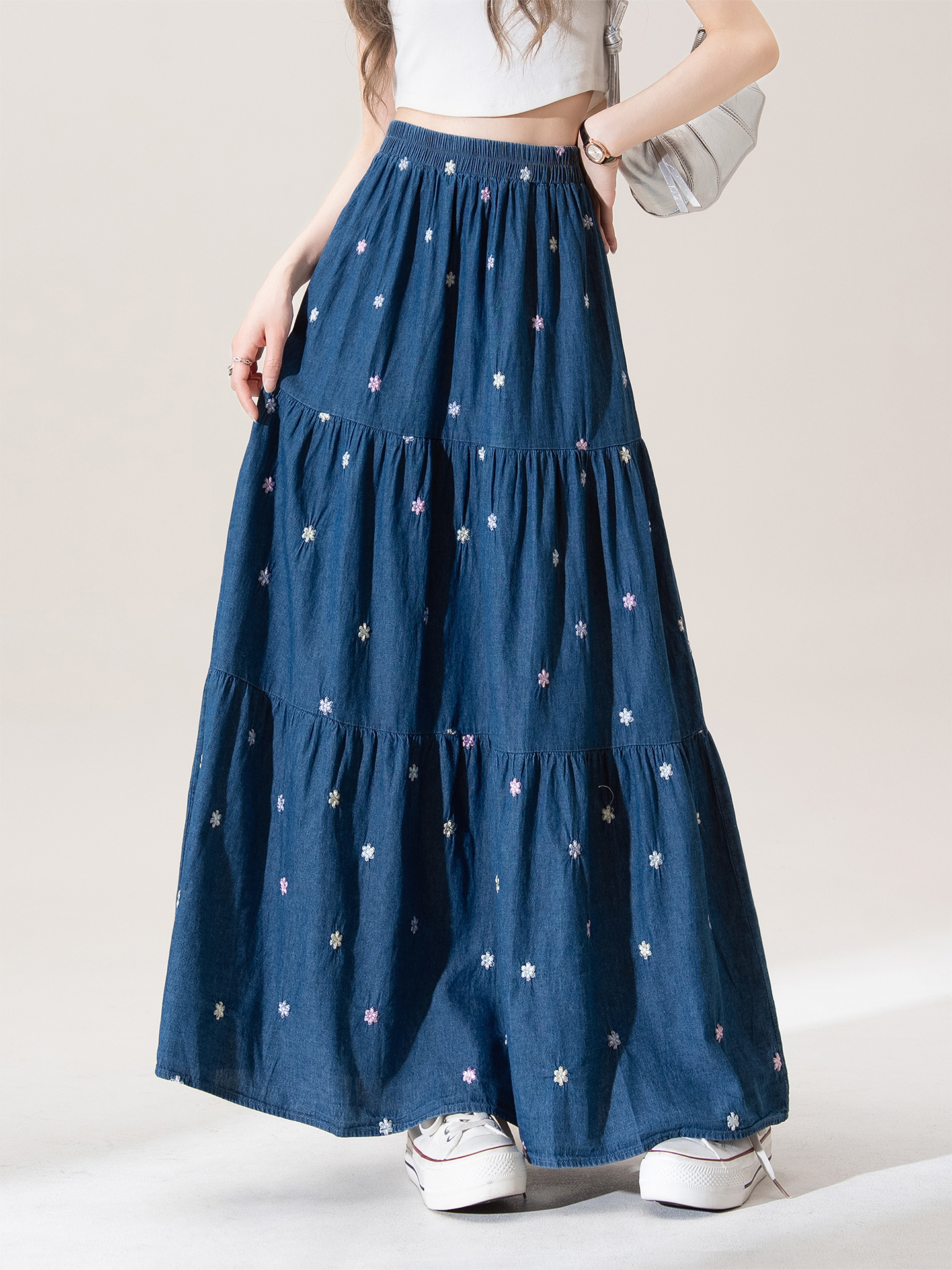 お尻が隠れるスカートの選び方｜体型別の着こなしとおすすめの形