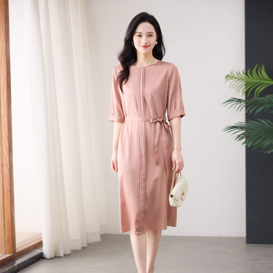 ワンピース 非表示優美なシルエット 体型カバータイトワンピース