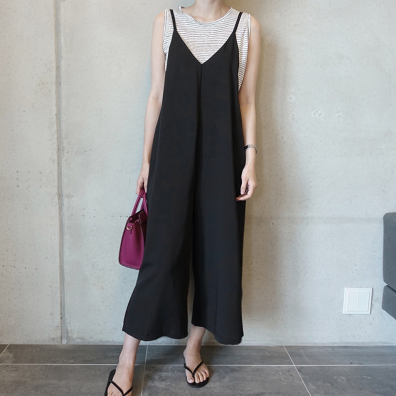 オールインワンコーデ 重ね着風オーバーオールパンツ