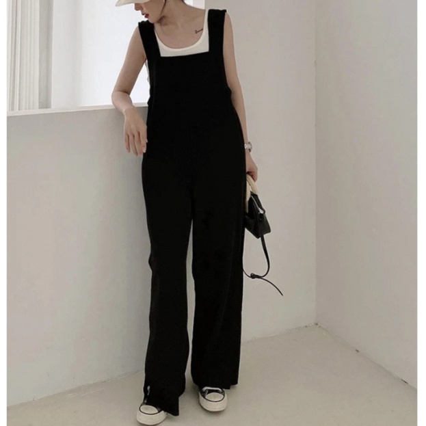 オールインワンコーデ シンプル上品ワイドサロペット