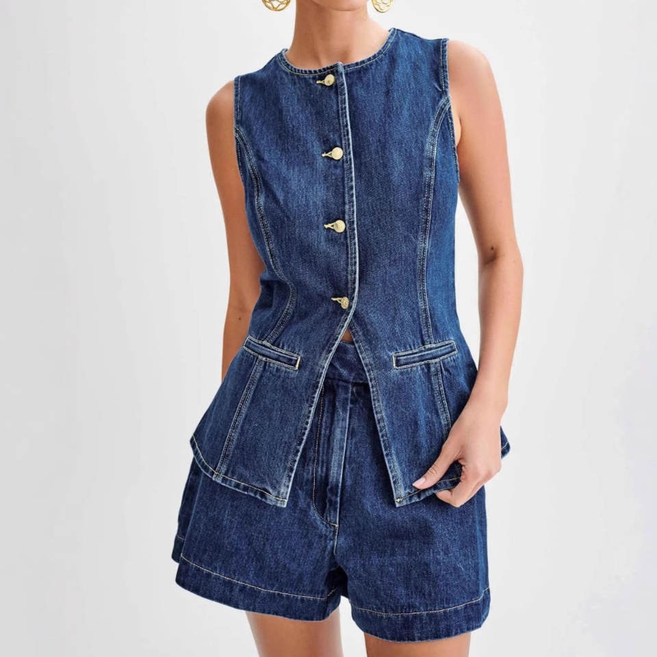 オールインワンコーデ デニム素材ベスト＆ショートパンツセット