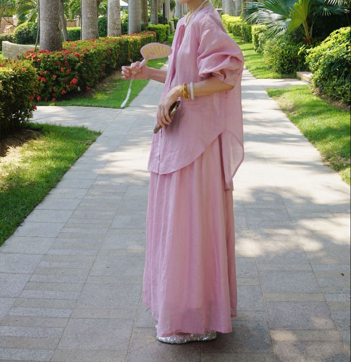 オールインワンコーデ 涼やかリゾート風ゆったりセットアップ