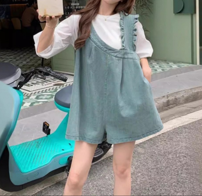 オールインワン ミニ丈で作る旬のスタイル！着こなし方とコーデのポイント