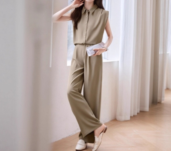 オールインワンコーデ 上品シルエット ノースリーブ セットアップ