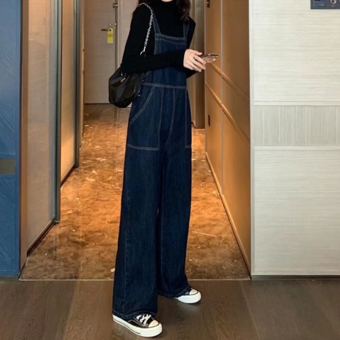 オールインワンコーデ 大人カジュアルなデニムサロペット