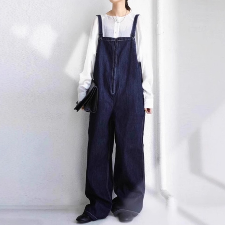 オールインワンコーデ ゆったりシルエット大人カジュアルデニムサロペット