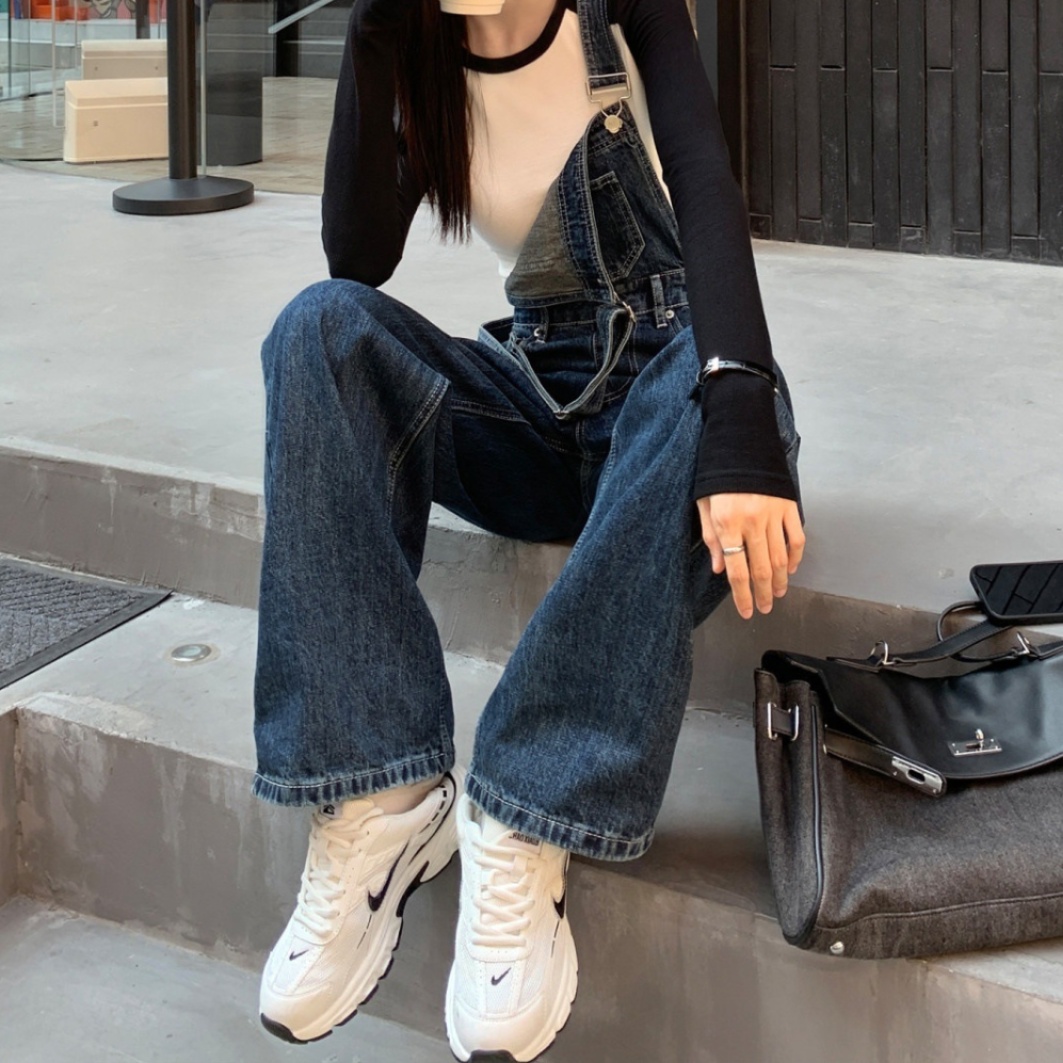 オールインワンコーデ ゆったりシルエット デニムサロペット