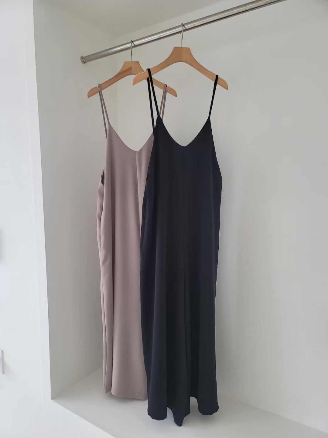 オールインワンコーデ 重ね着風キャミサロペット