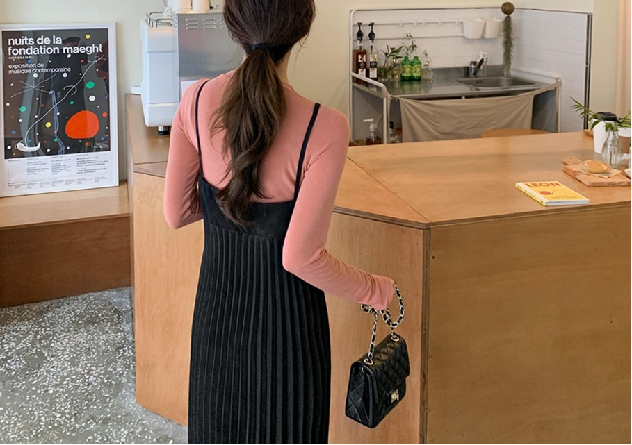 オールインワンコーデ プリーツキャミサロペット