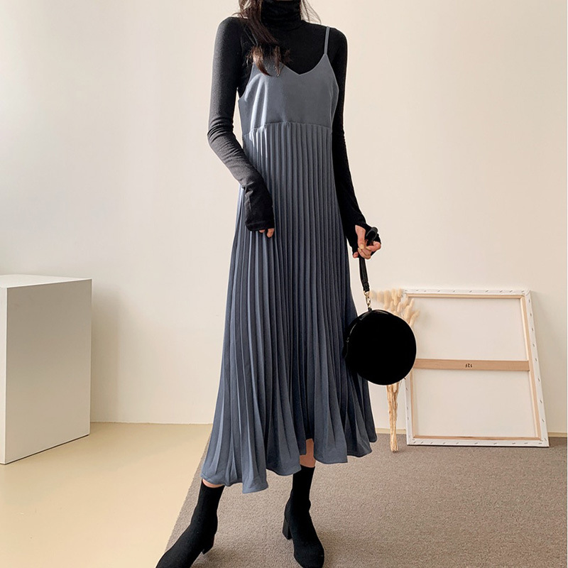 オールインワンコーデ プリーツキャミサロペット