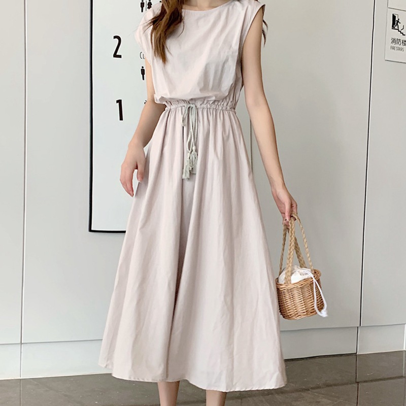 オールインワンコーデ リラックス感漂う締め紐付きロングワンピース