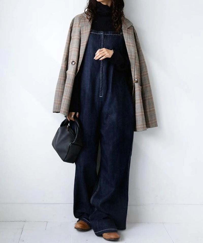 オールインワンコーデ ゆったりシルエット大人カジュアルデニムサロペット
