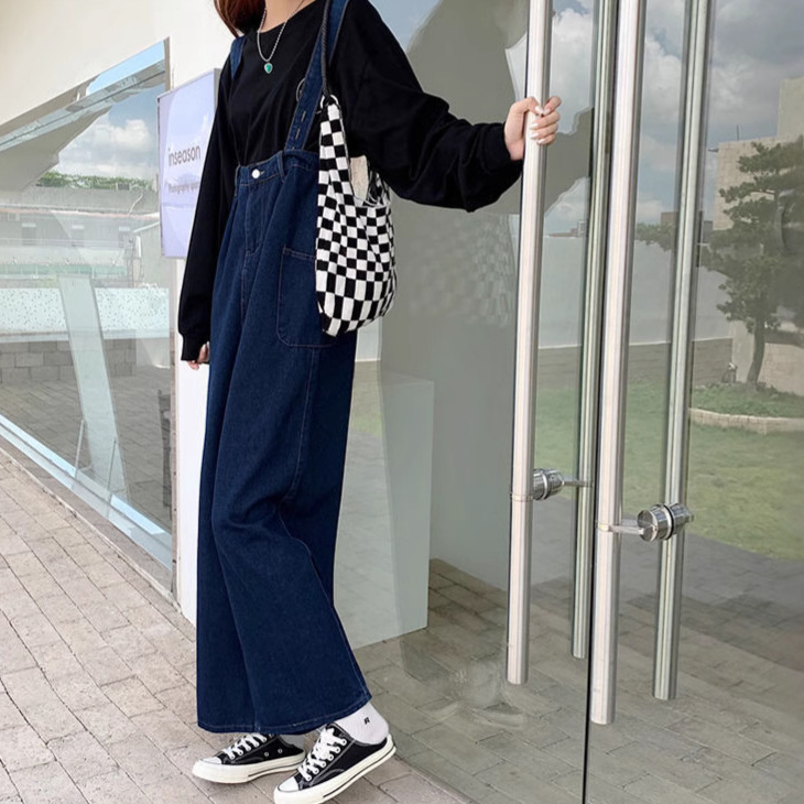 オールインワンコーデ ゆったりワイドシルエットデニムサロペット