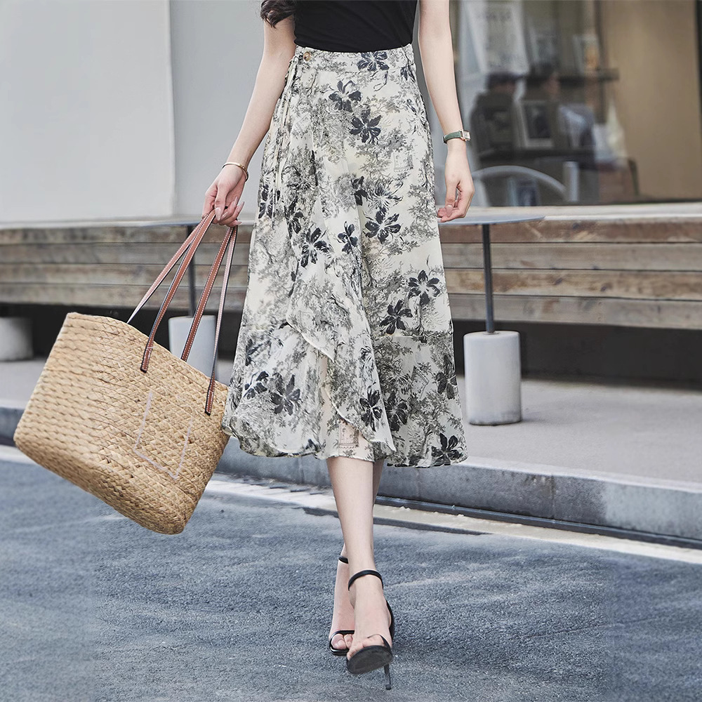 花柄ファッション エレガントな花柄ラップスカート