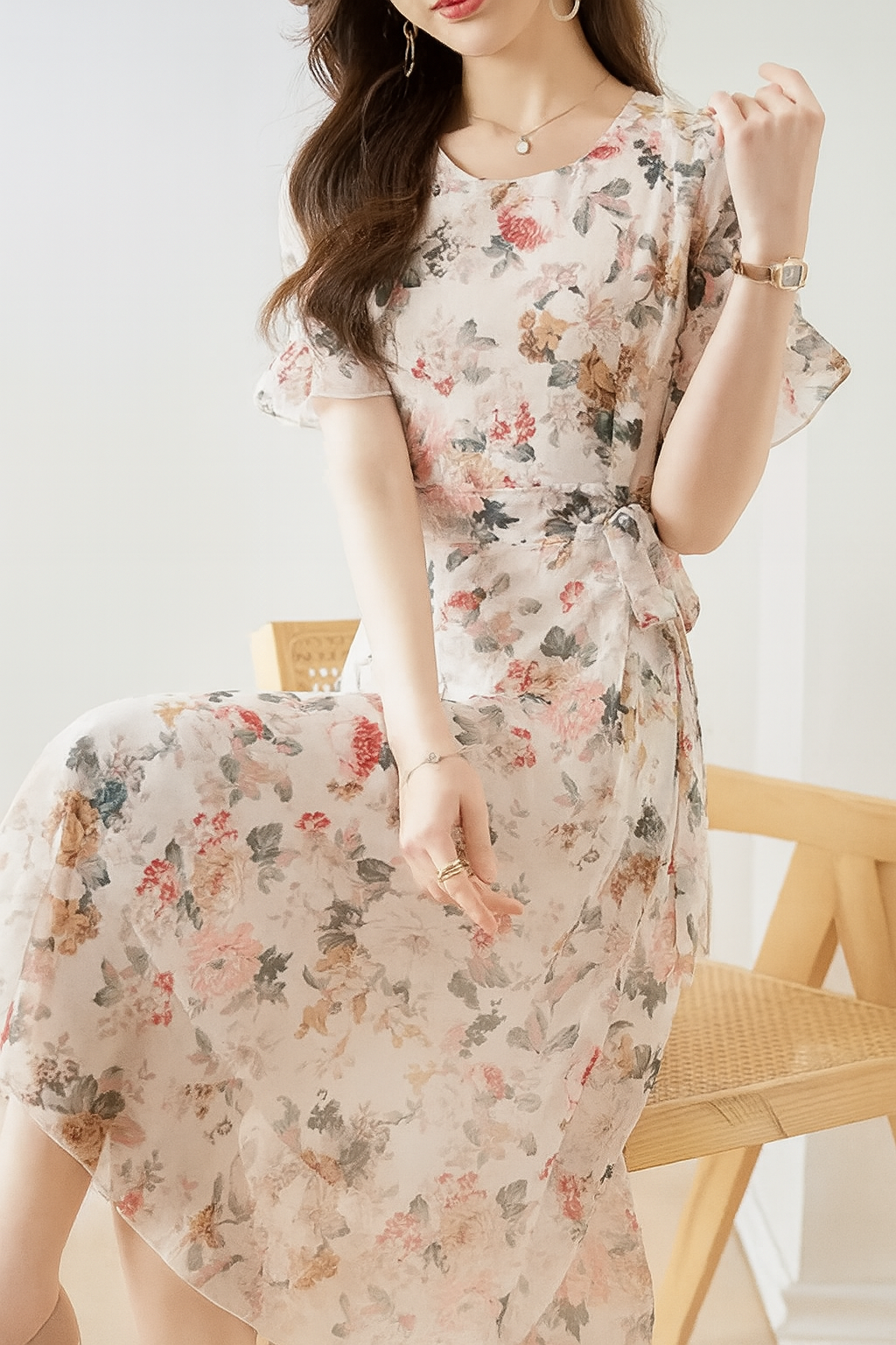 【30代40代向け】花柄ワンピースの選び方＆大人可愛いコーデ完全ガイド