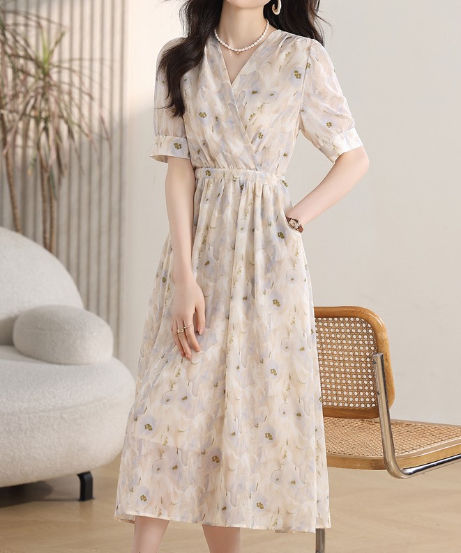 花柄ファッション 優美な花模様 シフォンラップワンピース