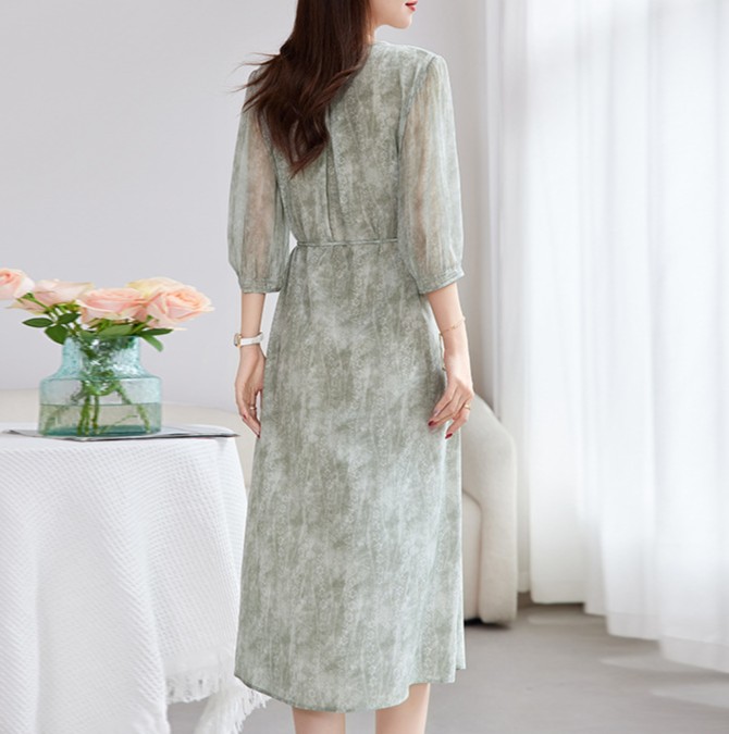 非表示(値段) 花柄ファッション 優美な風合い ミントカラー シフォンワンピース