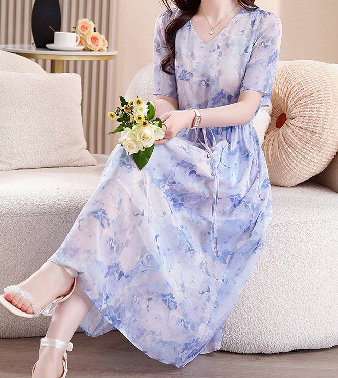 花柄ファッション 夢見るような花柄シフォンワンピース