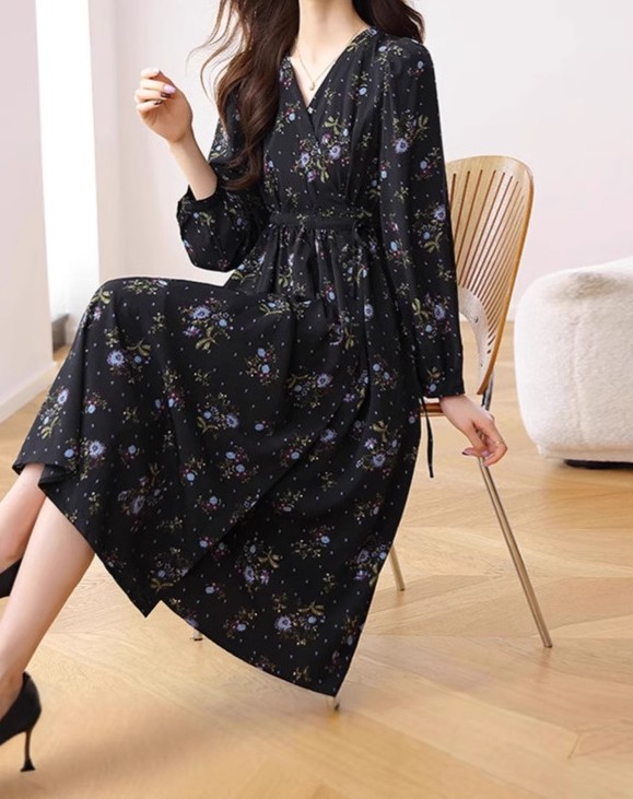 花柄ワンピース冬コーデ｜30代40代も痛くない重ね着術とアウター選び