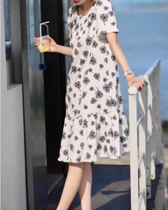 花柄ファッション 優美な花模様シフォンワンピース