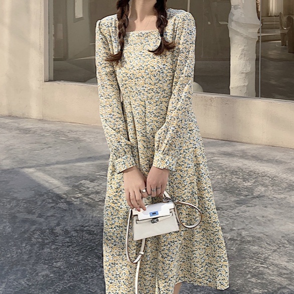 花柄ワンピースに似合う髪型｜甘くなりすぎない大人のアレンジ術