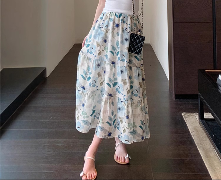 花柄スカート夏コーデ完全版！30代40代の大人可愛い着こなし術