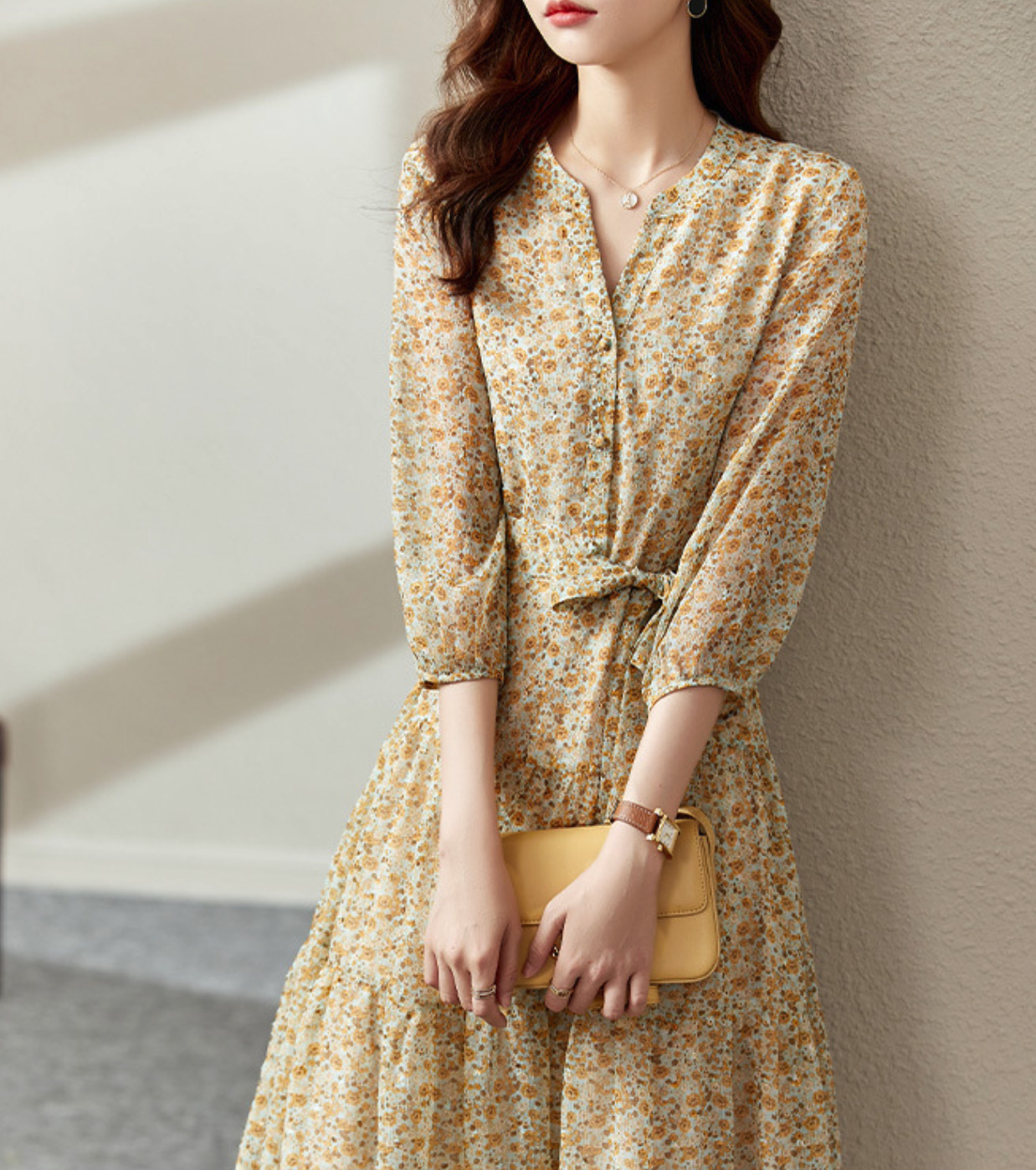 花柄ファッション 優美な花柄ティアードシフォンワンピース