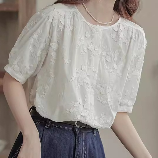 https://hot-spring-img.curema.jp/fleulia/1759751100260_traj5hpb_5mzhjacz.jpeg