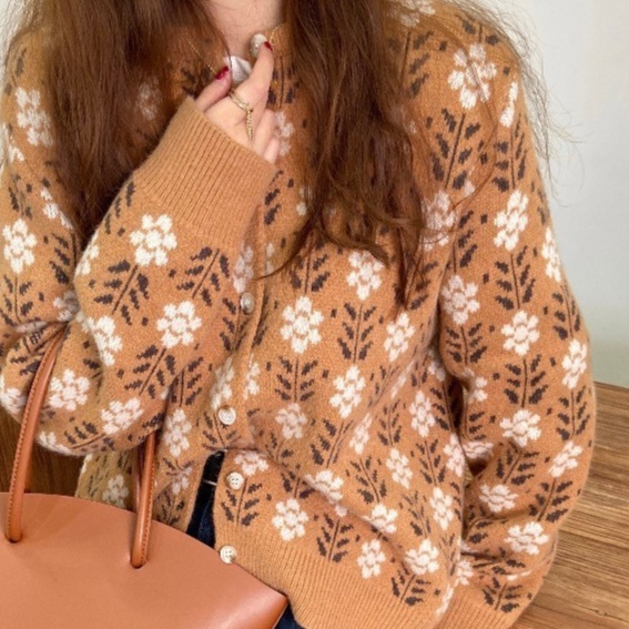 花柄ファッション 優美な花柄編み込みカーディガン